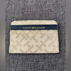 Tommy Hilfiger Card Holder - Cream/Tan and Navy Blue